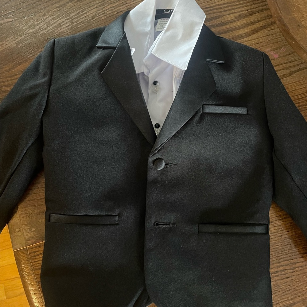 2T Tux set with pants